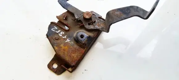 Hyundai XG Engine bonnet/hood lock/catch