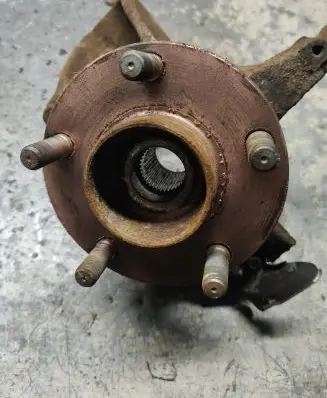 Ford Focus Front wheel hub