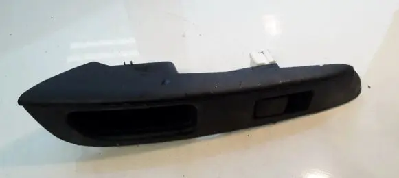 Nissan Note (E12) Electric window control switch 829603vw0a