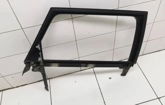 Audi A3 S3 A3 Sportback 8P Rear door window/glass frame 23131107
