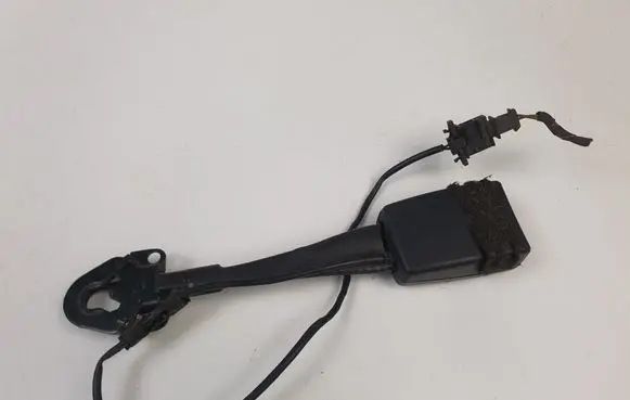 Audi A5 Sportback 8TA Front seatbelt buckle