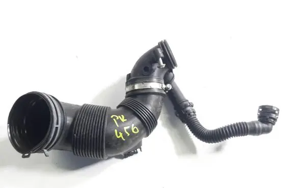 Volkswagen PASSAT B8 Air intake hose/pipe 5Q0129654E