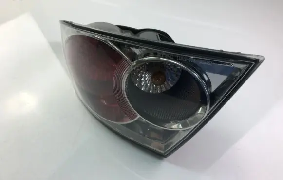 Mazda 6 Tailgate rear/tail lights 22061971