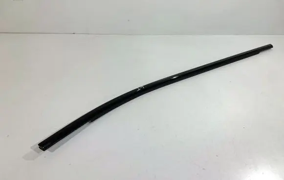 Cupra Formentor Loading door glass trim molding 5FF839475