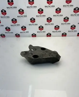 BMW 5 F10 F11 Engine mounting bracket 6781227