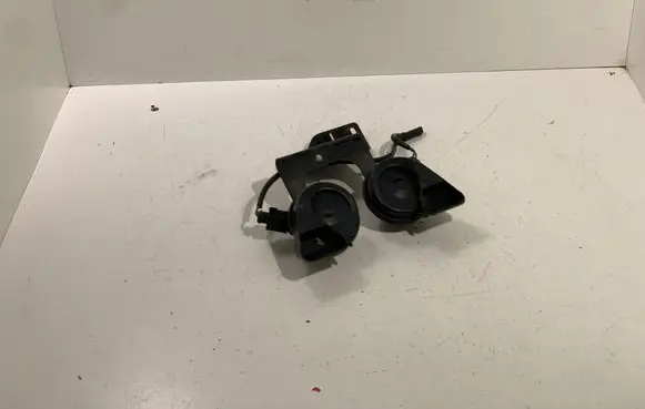 Audi A6 S6 C6 4F Horn signal 4F0951229