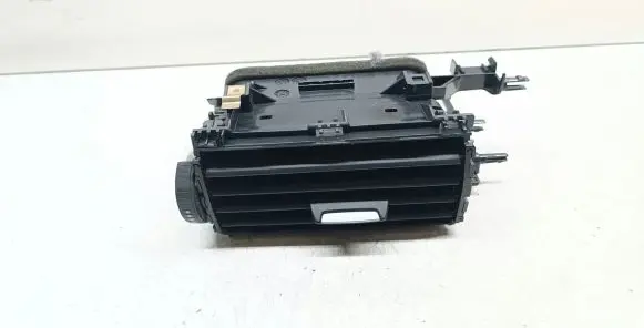 BMW 1 F20 F21 Dash center air vent grill