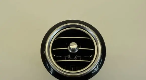 Dashboard air vent grill cover trim