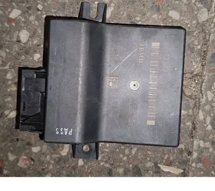 Audi A6 S6 C6 4F Gateway control module 4F0907468D 4F0910468A 8006TF7MG