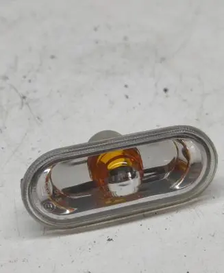 Seat Ibiza IV (6J,6P) Front fender indicator light 6L0949117A
