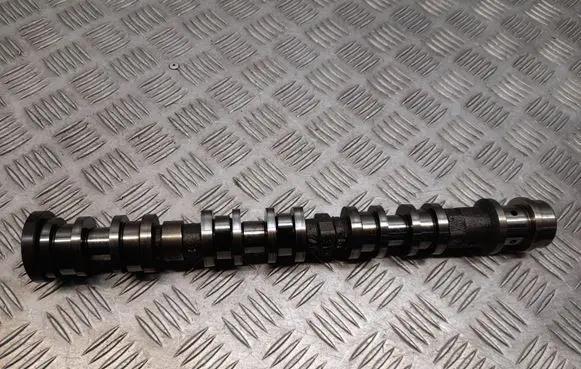Dodge Durango III Camshaft 331531699