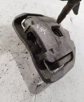 BMW 7 E65 E66 Front brake caliper