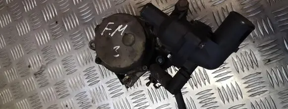 Ford Mondeo Mk III Vacuum pump xs7q2a451bh