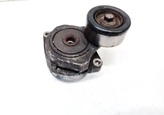 Honda CR-V Generator/alternator belt tensioner