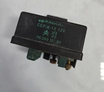 Suzuki Vitara (ET/TA) Glow plug pre-heat relay 9639912580