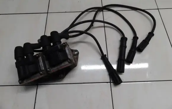Fiat Punto (188) High voltage ignition coil 46543230