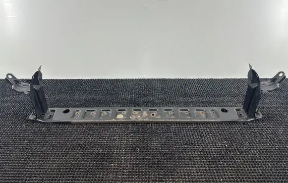 Volvo V60 Bottom radiator support slam panel 