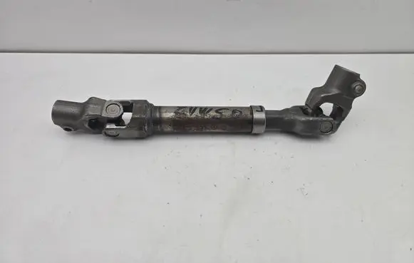 Toyota Prius (XW50) Steering column universal joint 