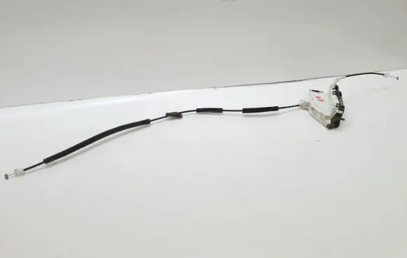 Citroen DS3 Front door lock 006254