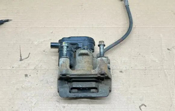 KIA Optima Rear brake caliper A558237700 1710310123 ACTV0F21