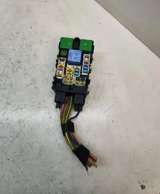 Peugeot 508 RXH Fuse module 9665492680