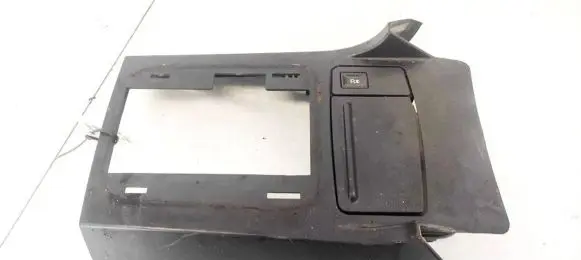Chrysler Pacifica Other interior part OUD82TRMAA 39313