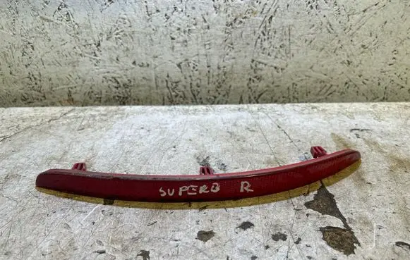 Rear tail light reflector