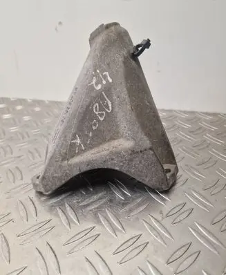 Audi A8 S8 D3 4E Engine mounting bracket 4E0199307AR