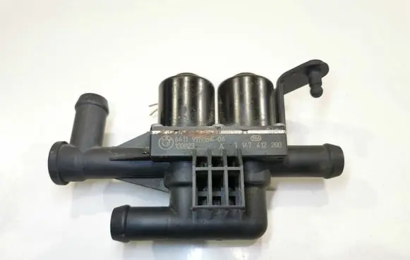 BMW 5 F10 F11 Coolant heater control valve 9119164 1147412200