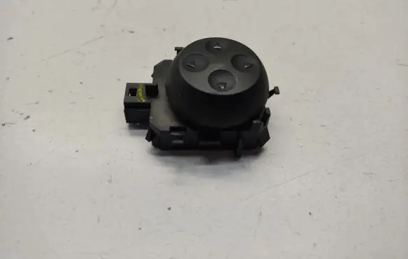 Mercedes-Benz ML W164 Seat control switch A2048702558