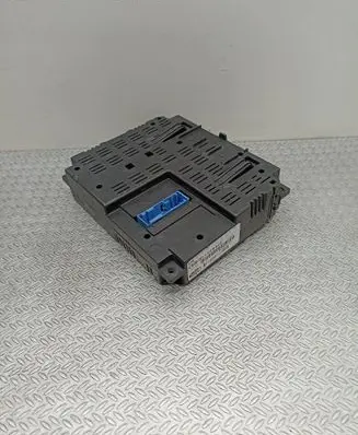 Fiat Punto (199) Bluetooth control unit module 067851968826 2012DJ7496 0033H7354