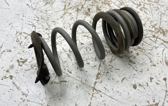 Tesla Model Y Rear shock absorber/damper 287001 45G21