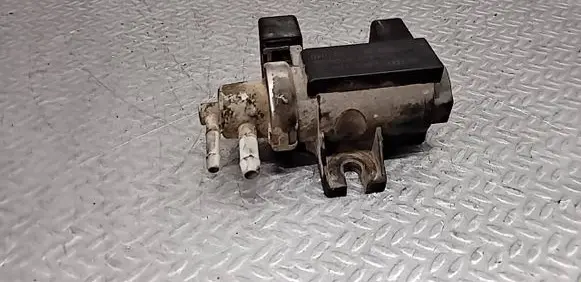Audi A4 S4 B6 8E 8H Turbo solenoid valve 8E0906627A 02T040 72290335