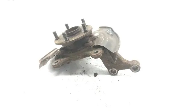 Toyota Avensis T270 Front wheel hub