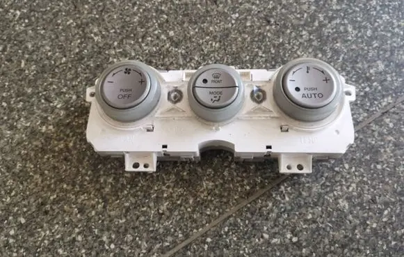 Mazda 6 Climate control unit