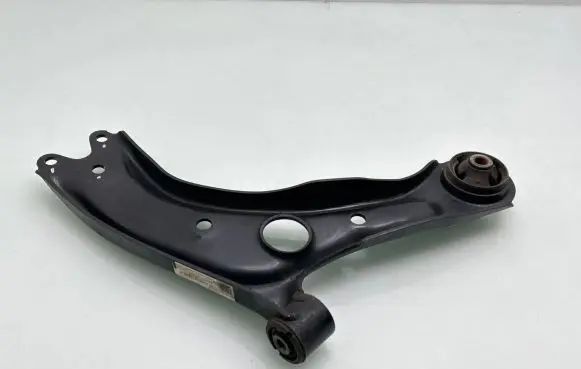 KIA Sportage Front lower control arm/wishbone 54500D7000