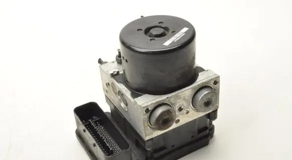 Alfa Romeo Giulietta ABS Pump 00051913822