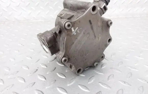 Volvo XC90 Vacuum pump 31480558