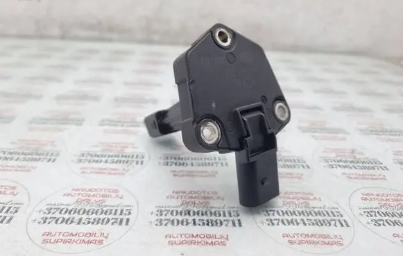 Audi A4 S4 B8 8K Oil level sensor 03C907660H 6PR00962901