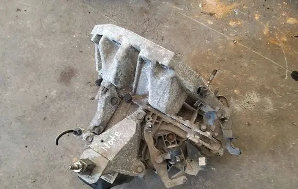 Nissan Note (E12) Manual 5 speed gearbox JR5362