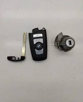 BMW 5 F10 F11 Ignition key/card 