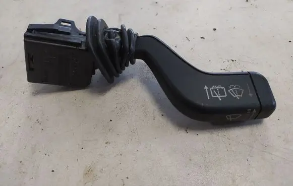 Opel Zafira A Wiper control stalk 90124931