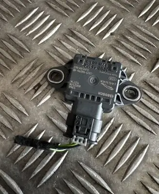 Jaguar XF X250 ESP acceleration yaw rate sensor CX2314B296AD 8002578 0265005863
