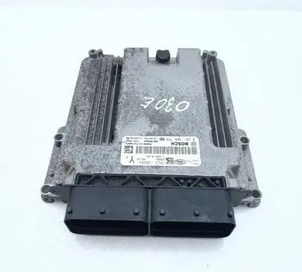 Jaguar F-Type Engine control unit/module 0261S08759