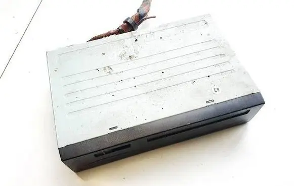 Toyota Avensis T250 CD/DVD changer 8684153040