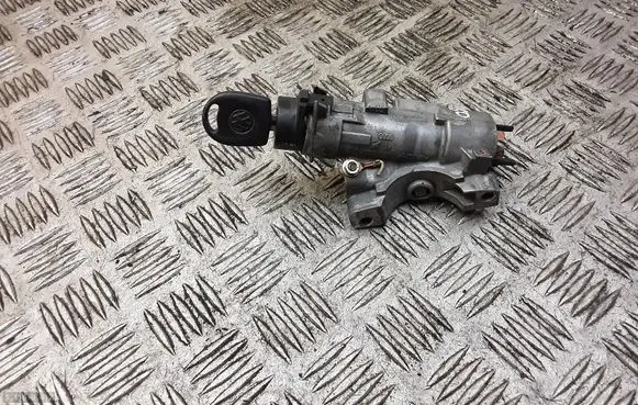 Volkswagen Golf IV Ignition lock 4B0905851B