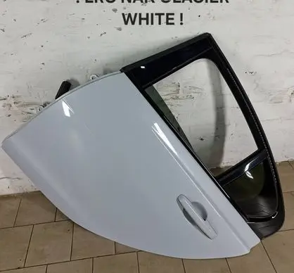 Jaguar XE Rear door
