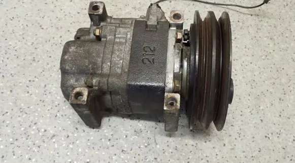 Mazda Premacy Air conditioning (A/C) compressor (pump) 