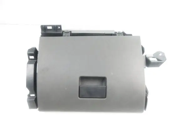 Ford C-MAX I Glove box 3M51R06044