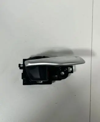 Toyota C-HR I Front door interior handle